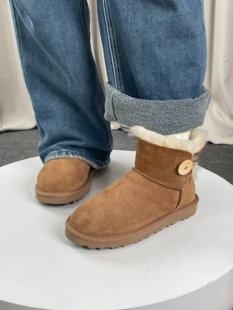 【羊皮毛一体】「木扣款低筒」经典木扣低筒可下翻 防寒保暖 雪地靴