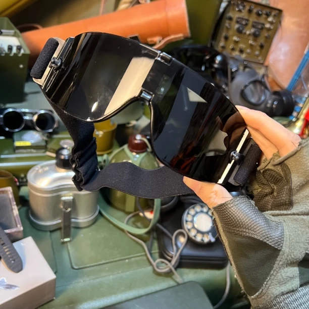 正品老货骑行三色防风镜全新库存带包