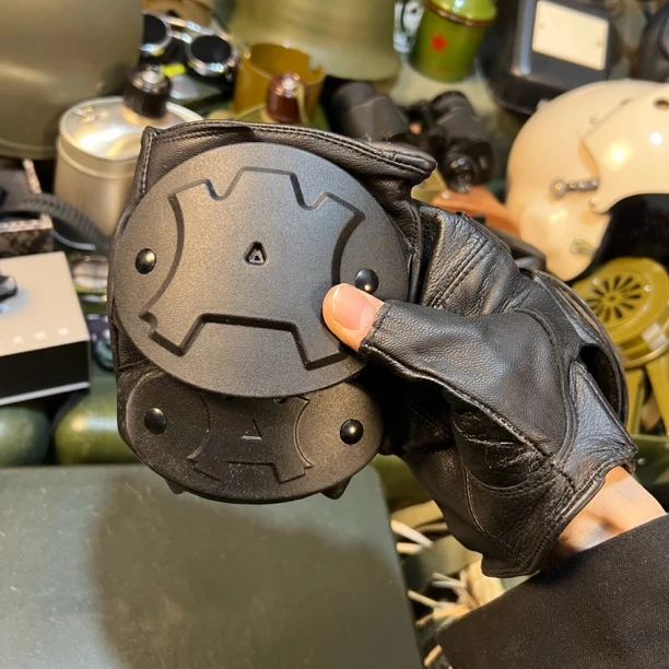 正品老货羊皮防暴手套全新库存