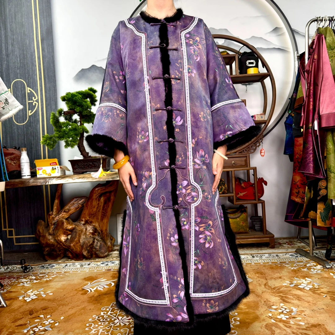 60姆米紫色手绘梅花如意棉服100桑蚕丝款