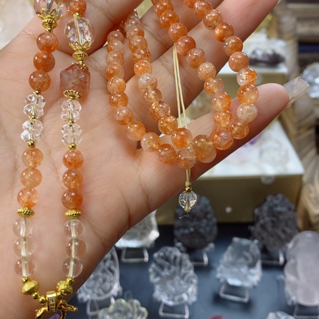 【闪购商品】水晶颈饰未镶嵌A****?金草莓毛衣链