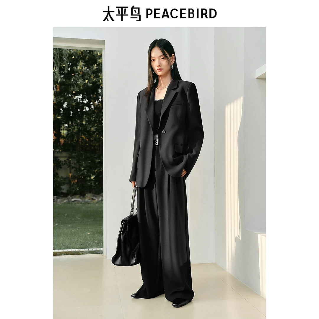 太平鸟女装防晒西装外套欧若风新款黑色小个子西装夹克AABAF1353