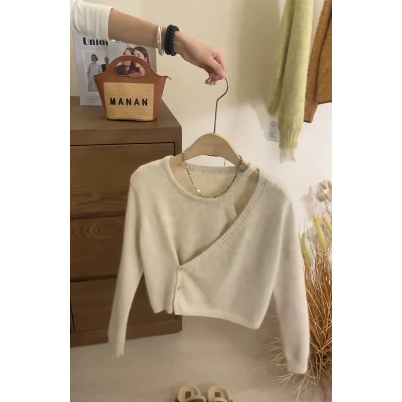 2024冬季新款高级感时尚软糯舒适透气毛针织衫小个子显瘦长袖上衣