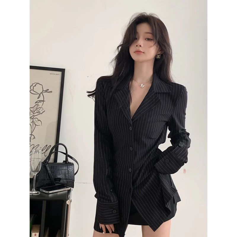 2025新款时尚女神范港风气质炸街高级感条纹衬衫复古高腰显瘦短裙