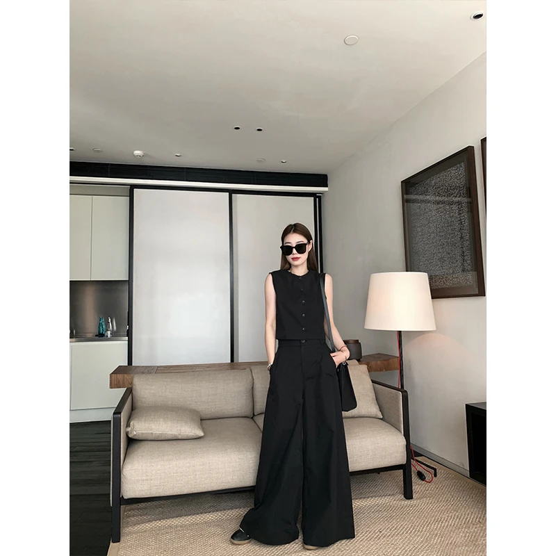 【米兰艺术馆】老钱调两穿气质显瘦背心女2025夏季新款高腰阔腿裤