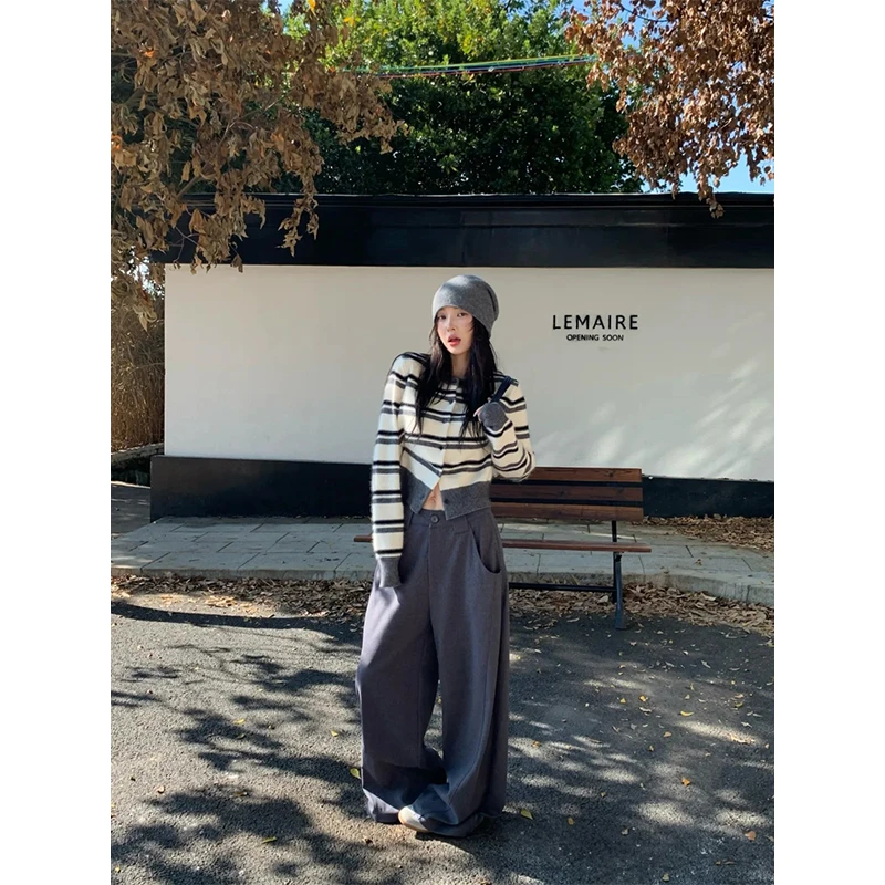 2024冬季新款高级感时尚设计撞色条纹长袖针织开衫高腰休闲长裤女