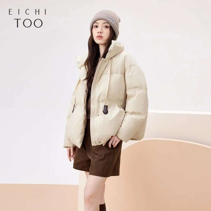 A爱居兔冬季新款短款休闲时尚连帽羽绒外套EWRAJ4P014A