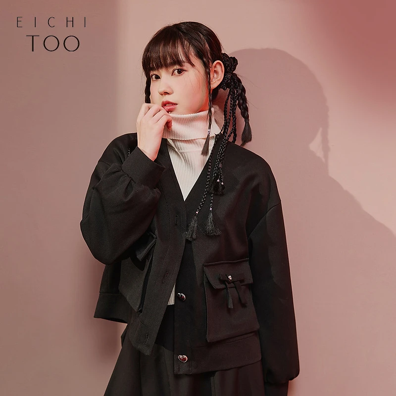 A爱居兔大口袋蝴蝶结设计减龄茄克外套EWJAJ1N003A