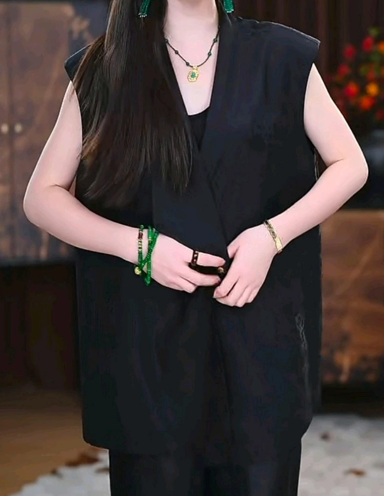 【星宁】香云纱腔调设计感黑色百搭气质百搭复古无袖常规款时尚马甲