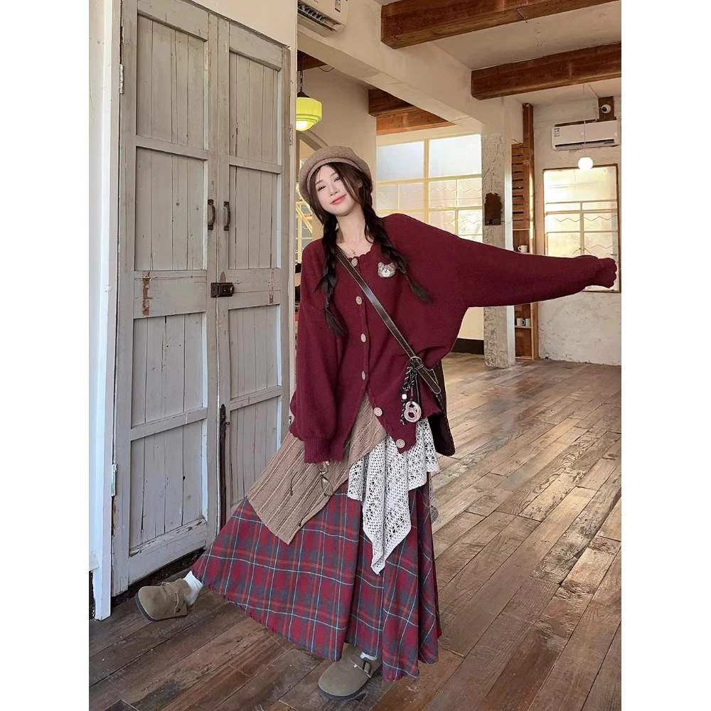 小众套装慵懒宽松红色外套女秋不规则拼接格纹半身裙两件套T-034