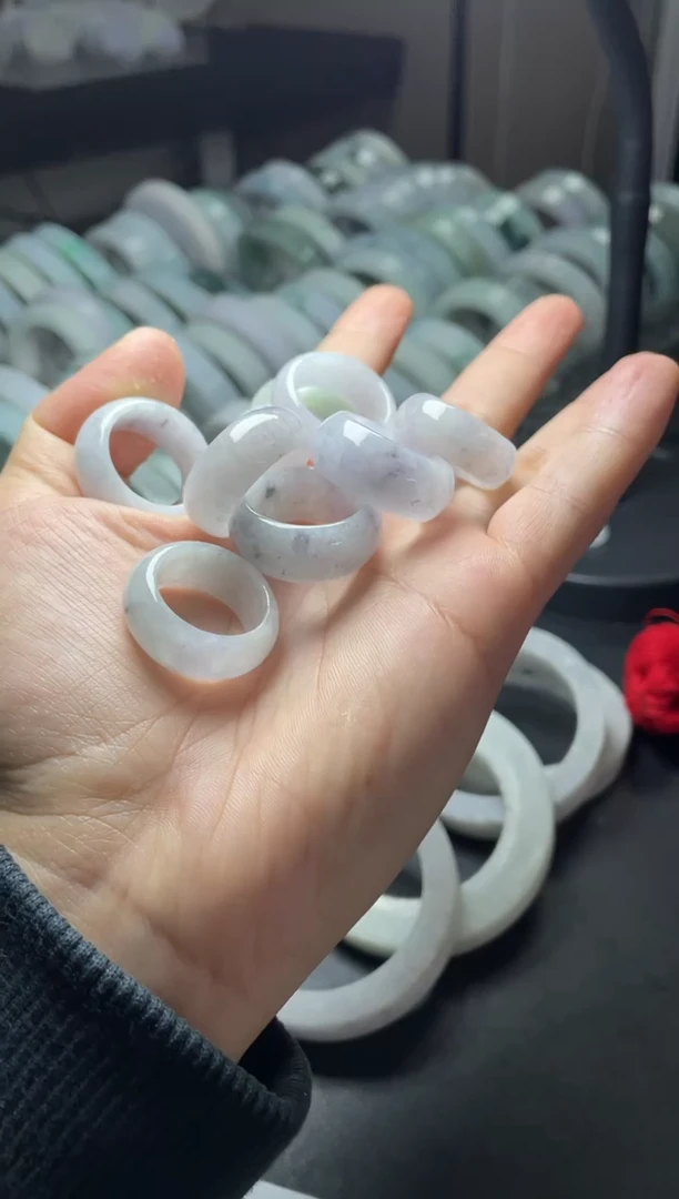 【闪购商品】翡翠男戒圈未镶嵌天然A货翡翠多样性发货一件