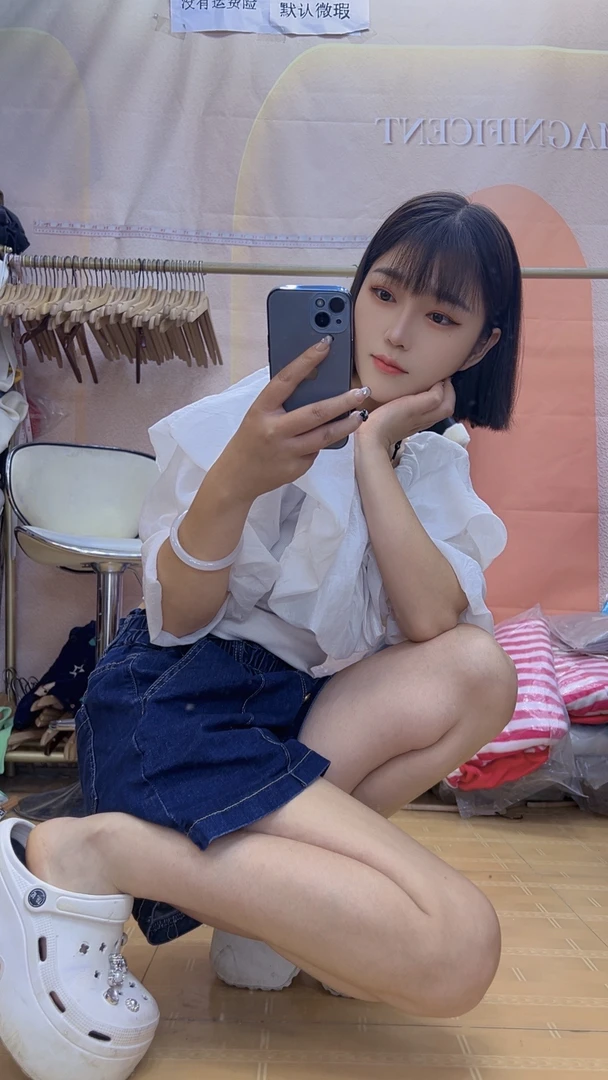 瞳瞳服饰女装童装