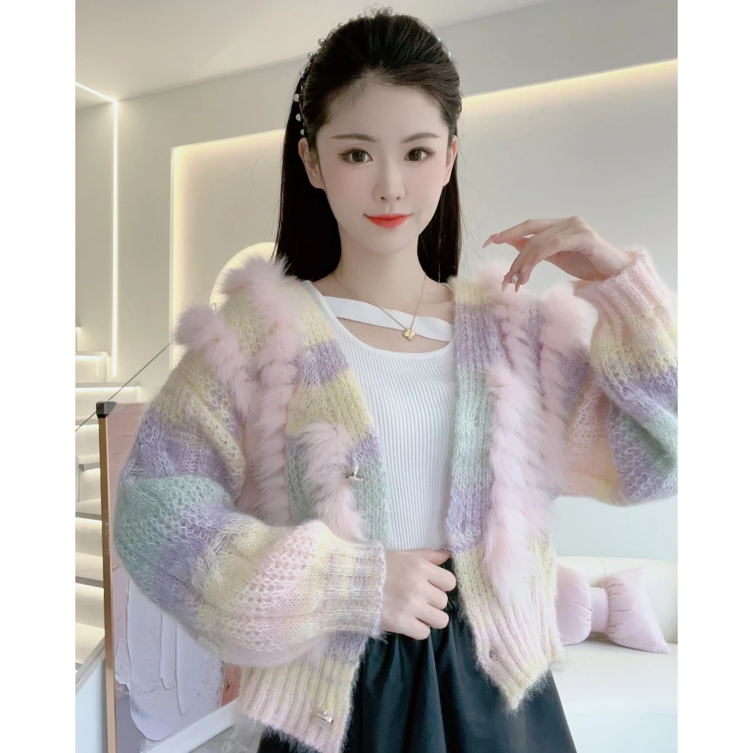 【爱路菲】572-2309 新款彩虹色温柔设计风狐狸毛 针织女士开衫
