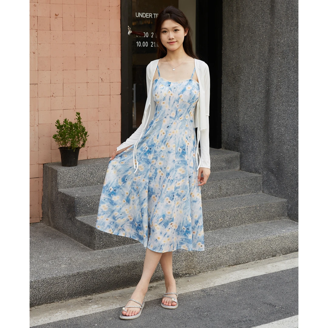 法式款夏季碎花吊带裙复古油画印花气质连衣裙小众收腰律动莫兰迪