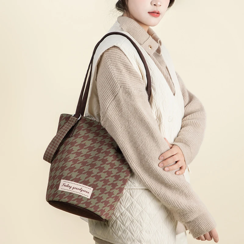 艺术鸭原创复古美拉德细肩带水桶包大容量时尚斜挎包女包包DK