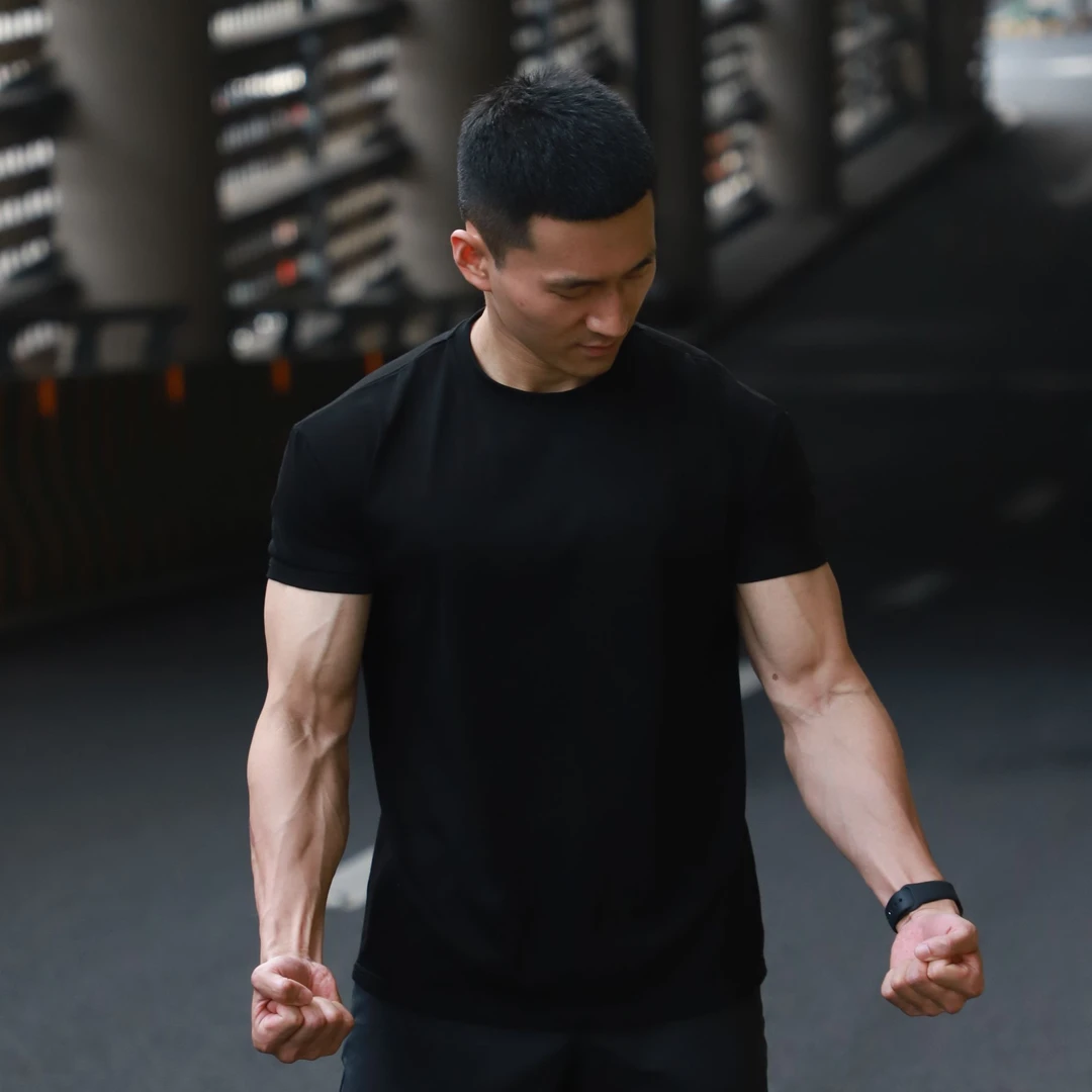 93Club索罗娜速干凉感运动短袖美式休闲显大版型健身半袖