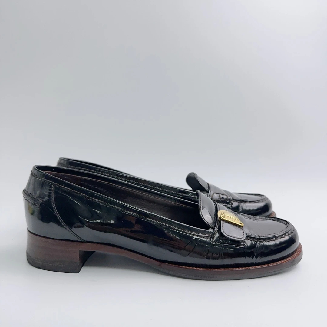 36码/97新/lv/路易威登 黑色乐福鞋/ys00116