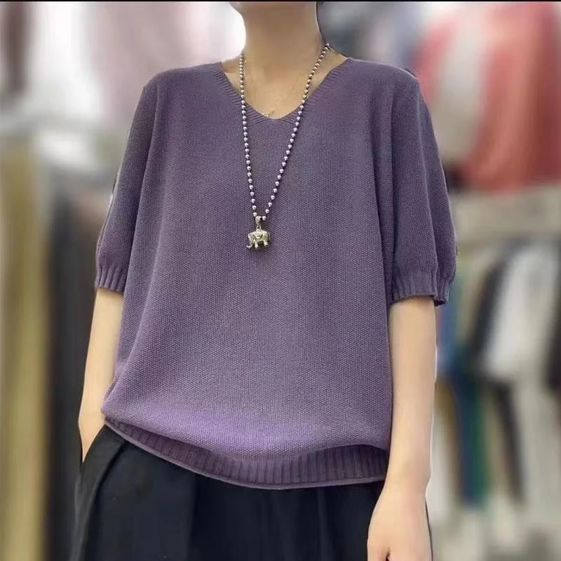 宽松大码女装春季薄款2024年新款时尚纯色V领显瘦套头毛衣针织衫