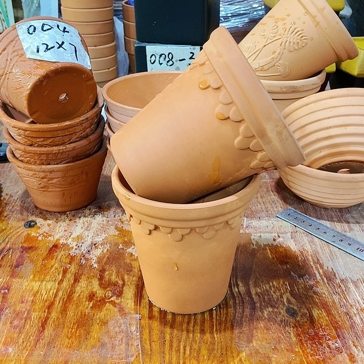 红陶20CM以下6-13×13两个