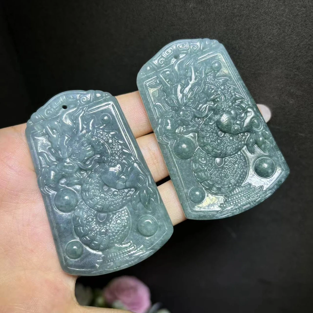A5202-A货翡翠龙牌吊坠-配绳-多样性发其一