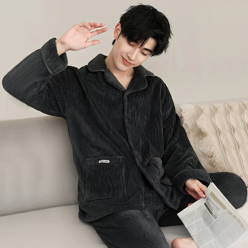 维多利亚冬季珊瑚绒加厚加绒睡衣男秋冬款法兰绒大码家居服纽维密