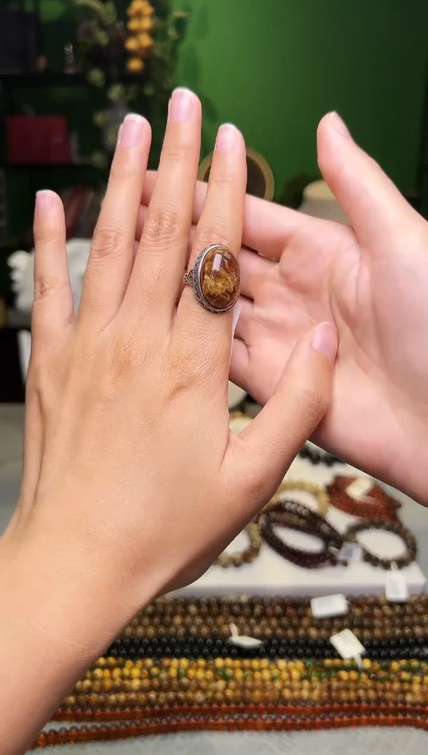 【闪购商品】琥珀裸石未镶嵌抚顺琥珀