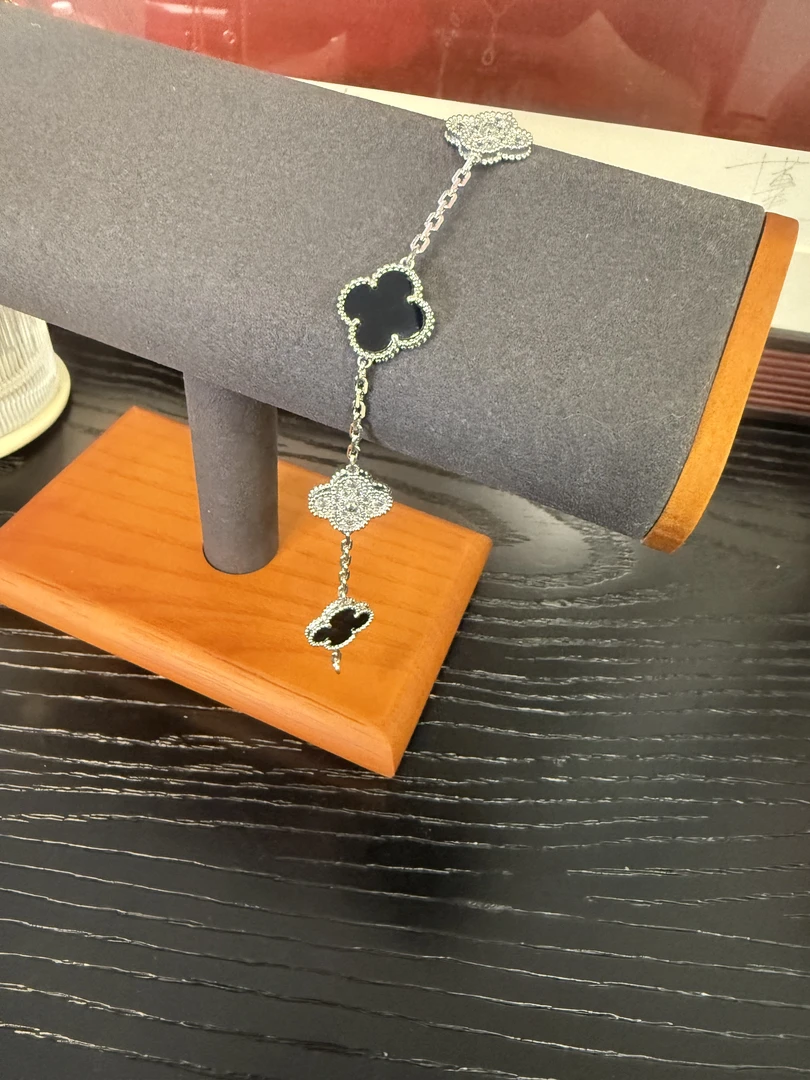 合金合成锆石手链 Daniel镶嵌手链 五花熊猫3+2轻奢气质手链 6019