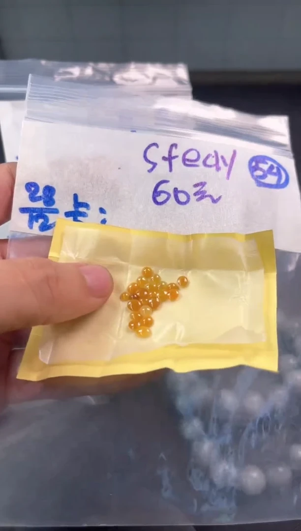 【闪购商品】定制翡翠未镶嵌蛋面随机