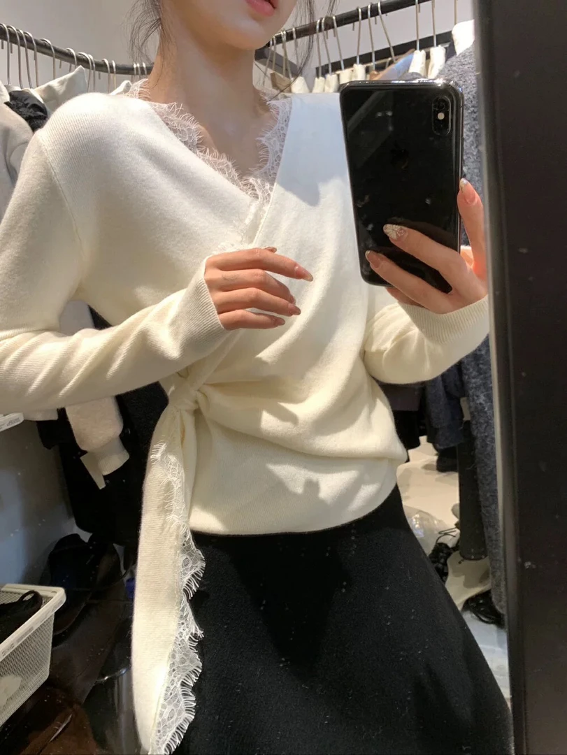 蕾丝边长袖针织衫 23524