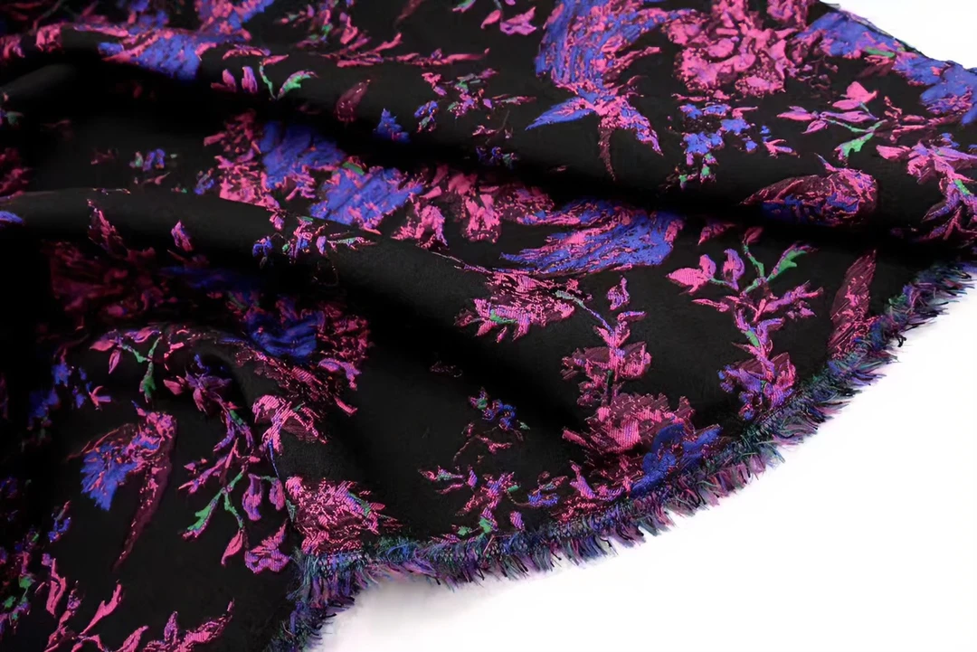 加厚微廓形 黑底紫色灰底宝蓝色凹凸提花面料连衣裙套装旗袍