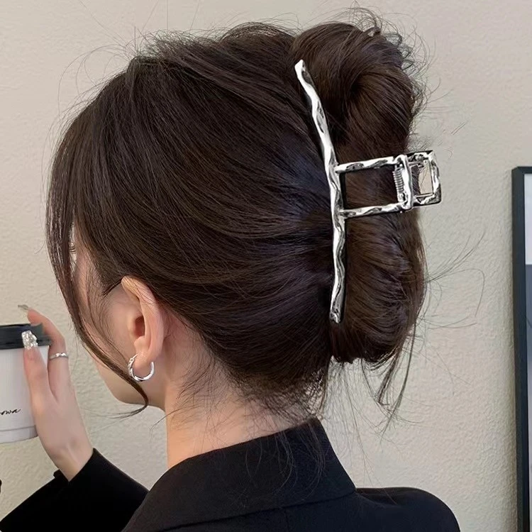 简约金属抓夹大号鲨鱼夹高级感时尚后脑勺发量多盘发夹子头饰发卡