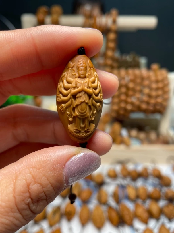 橄榄核千手观音单粒