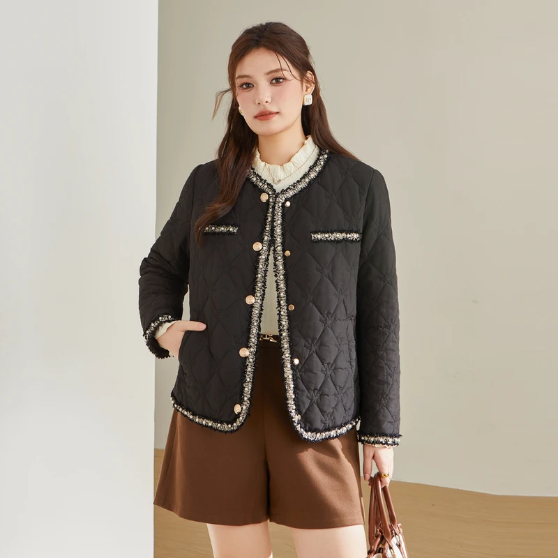 采多宝大码女装小香风夹棉绣花轻薄短款外套棉服 DDM2368