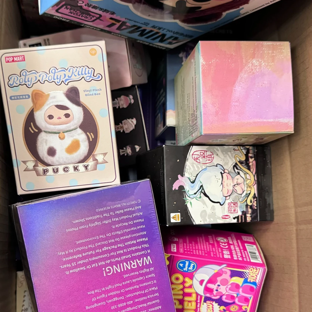 山炮随手拿的娃（不知道是什么）潮玩盲盒摆件