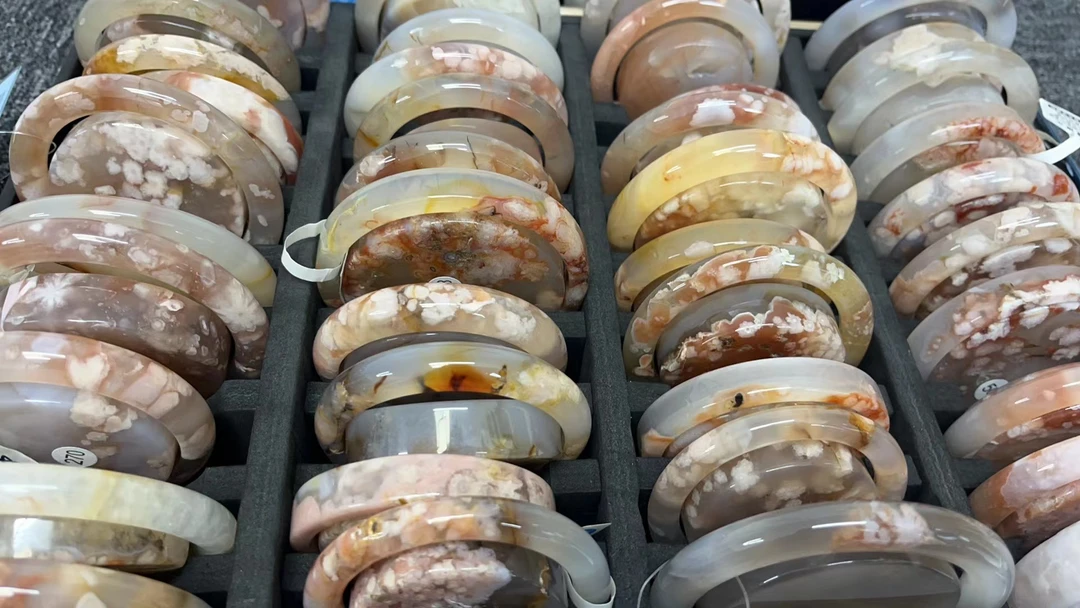 【念到名字的宝在此链接下单】天然樱花玛瑙手镯多样性发货