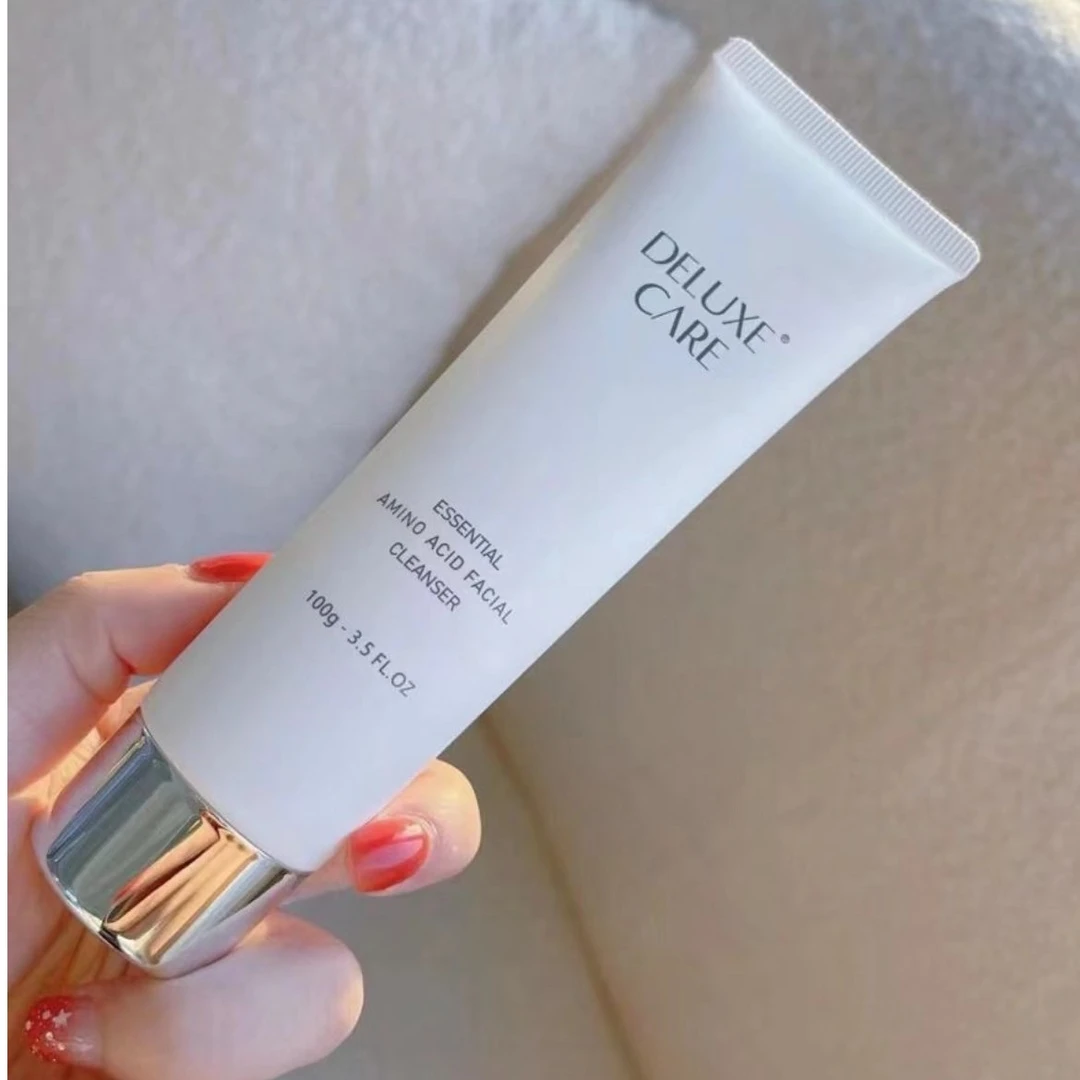 DELUXECARE轻奢世家精萃氨基酸洁面乳温和洁净深层清洁清爽不紧绷
