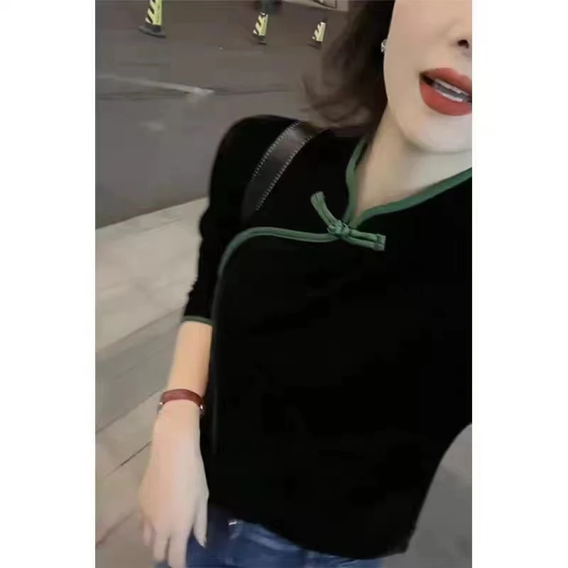 中国风新中式旗袍上衣女2023春秋小众复古盘扣上衣洋气金丝绒小衫