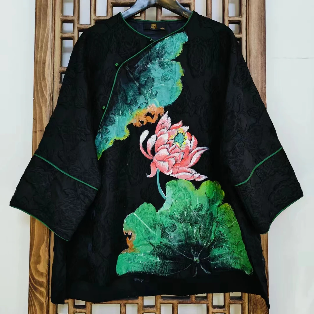 凤徕兮私人定制黑色提花手绘荷花斜襟包边上衣LS128-1