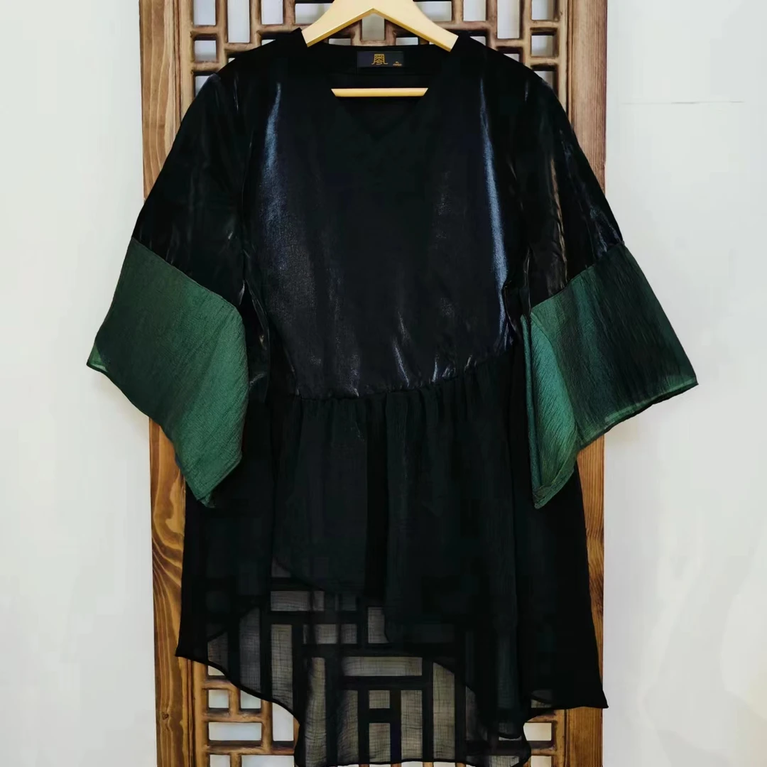 凤徕兮私人定制黑色光板v领绿袖加纱打底上衣LS053-4