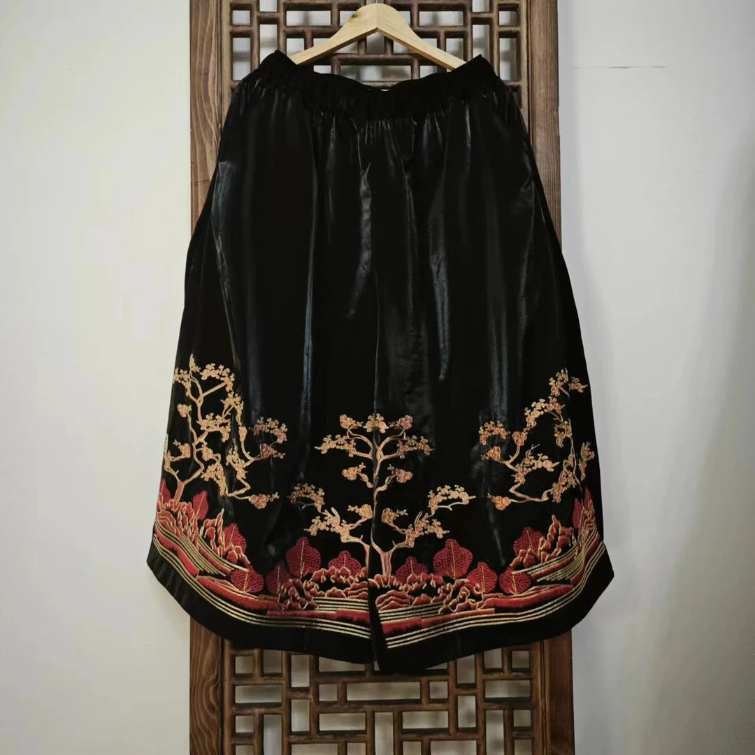 凤徕兮私人定制黑底盘金刺绣全松紧花苞裤( LK040-41)