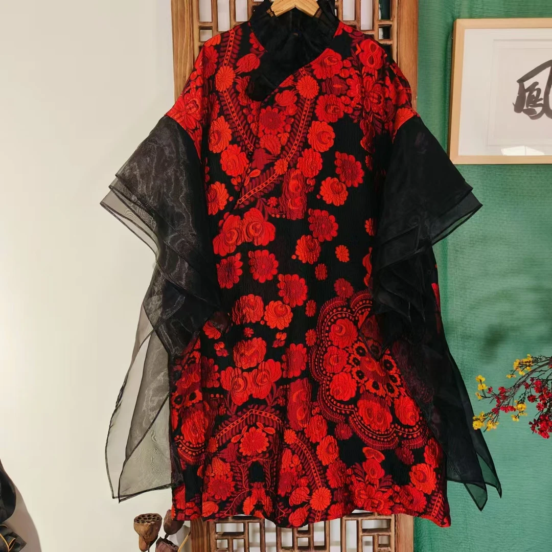 凤徕兮私人定制黑底红花提花盘扣花边领袍子风衣（LS370）