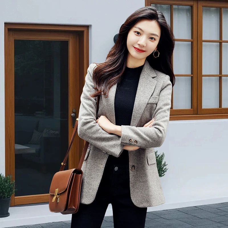 格子小西装外套女春秋新款高级感女士休闲职业千鸟格毛呢西服秋冬