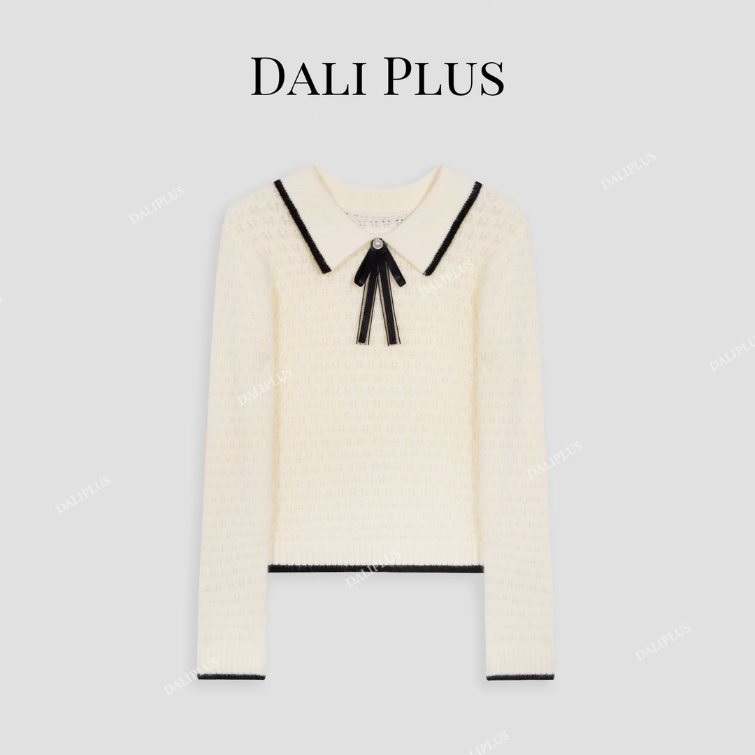 DALI PLUS撞色黑边娃娃领蝴蝶结羊 毛减龄织衫-D4CH0089