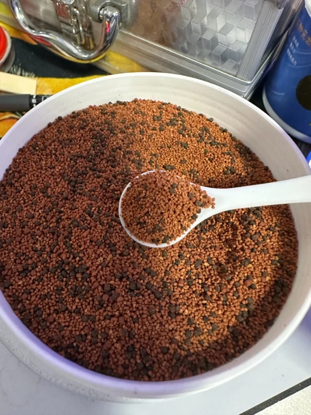 海水鱼饲料小丑吊类碟类鱼粮饲荤素搭配混合款鱼食上浮下沉型