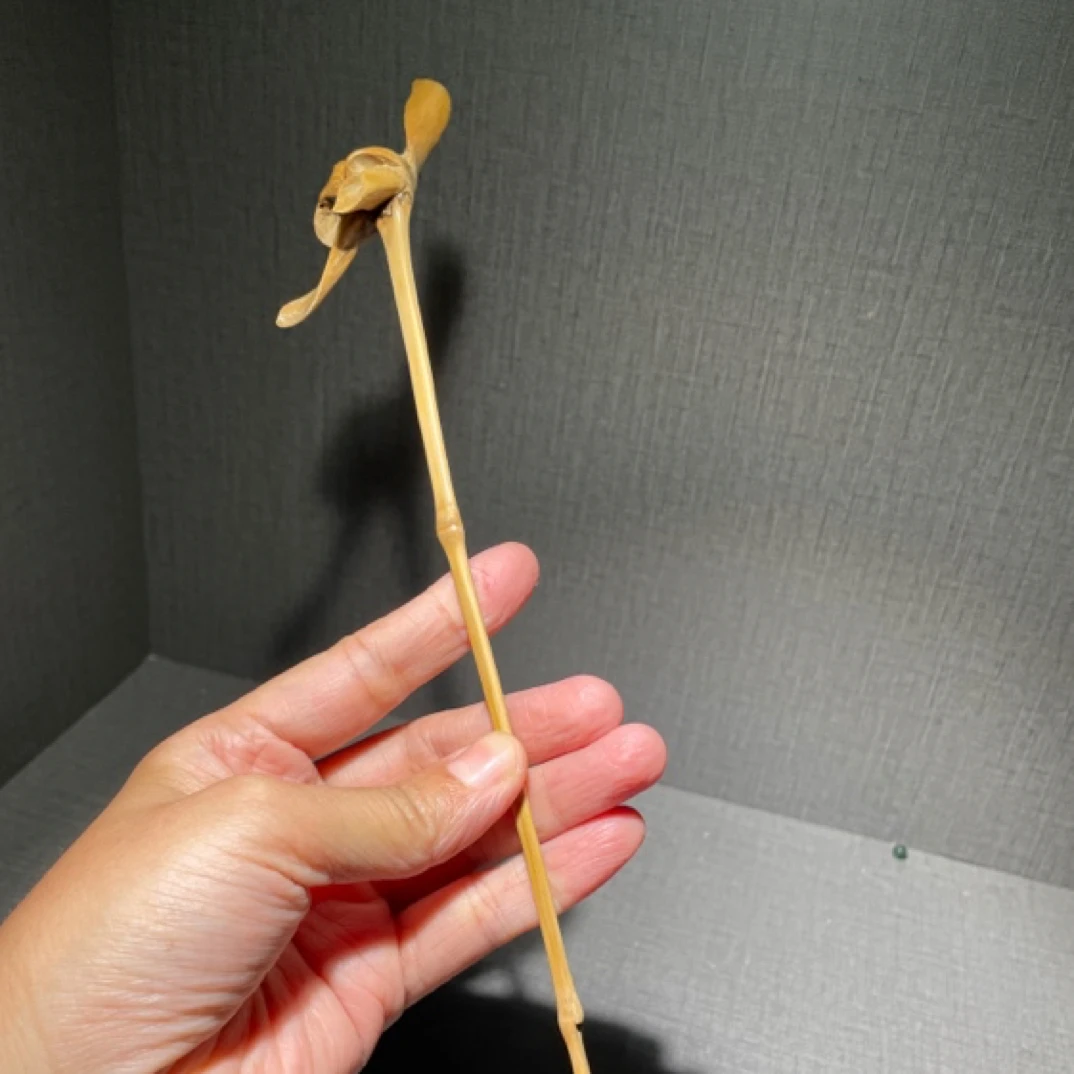 竹雕荷韵花手工制作