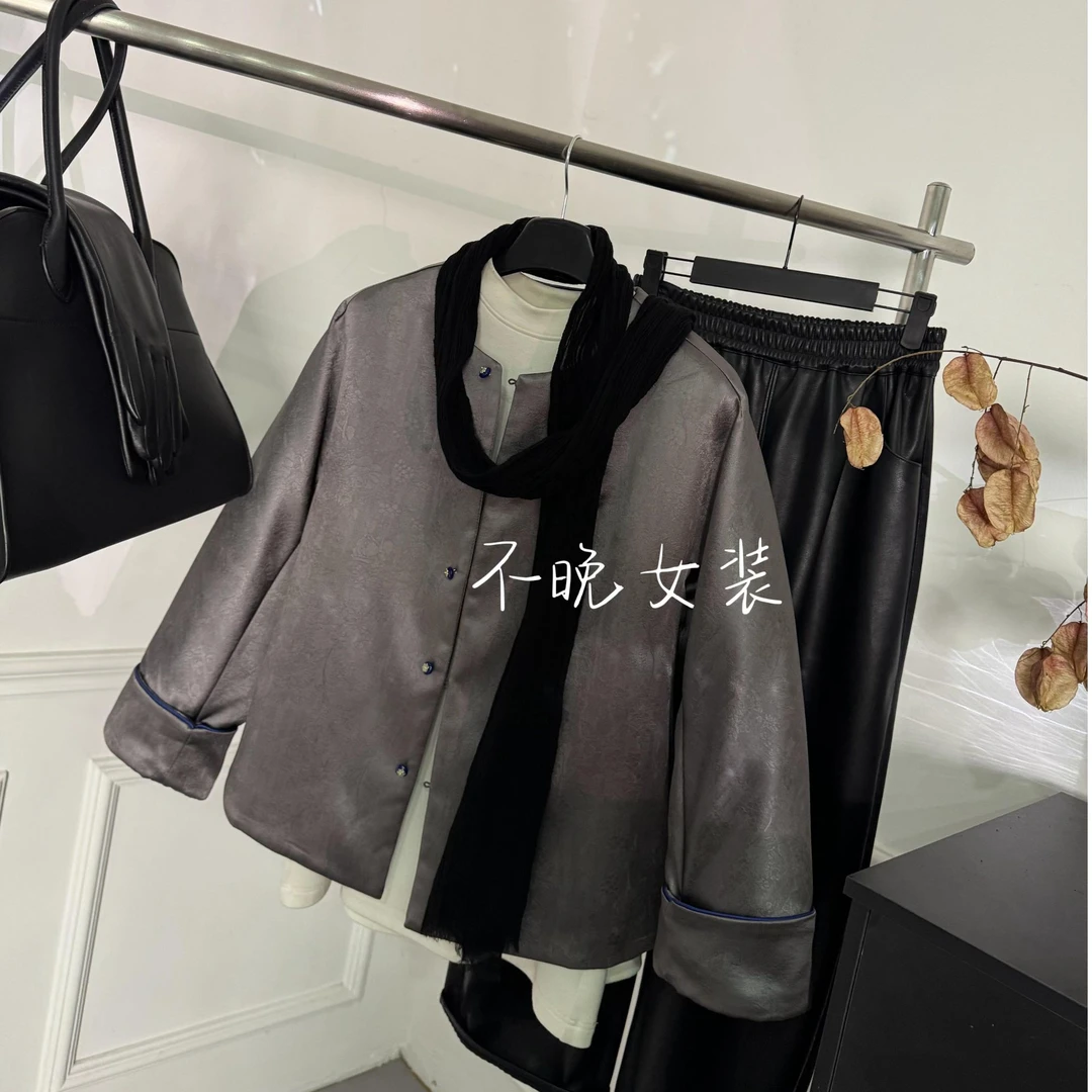 设计师款【清风徐来】缎面提花印花加中棉显瘦简约老钱风秋冬外套