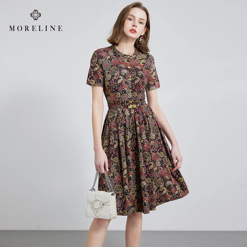 沐兰法式复古印花优雅系腰连衣裙2024夏新款油画印花大伞裙中长款