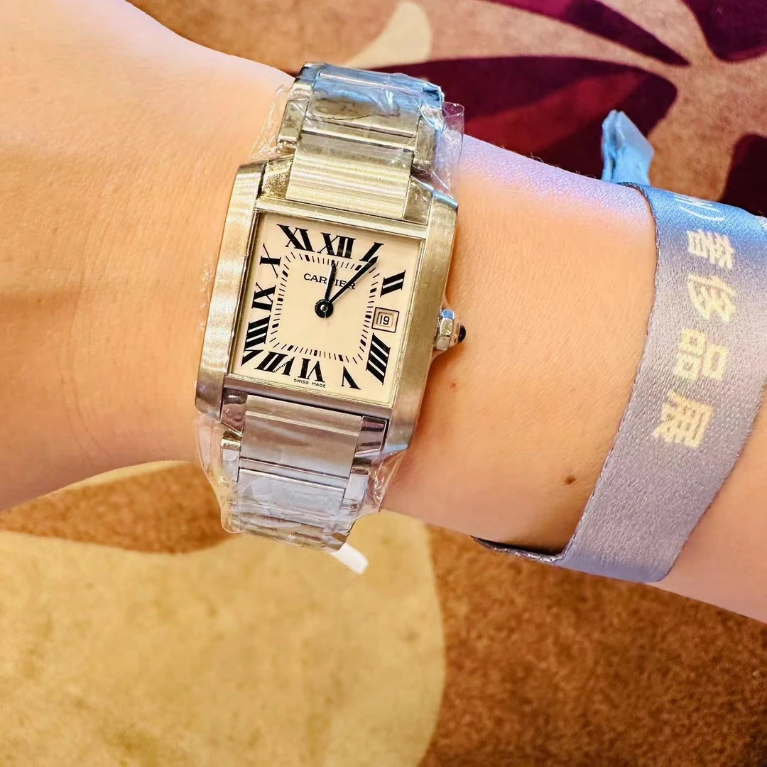 95新 Cartier/卡地亚 30.4x25.05毫米,石英,精钢240819017