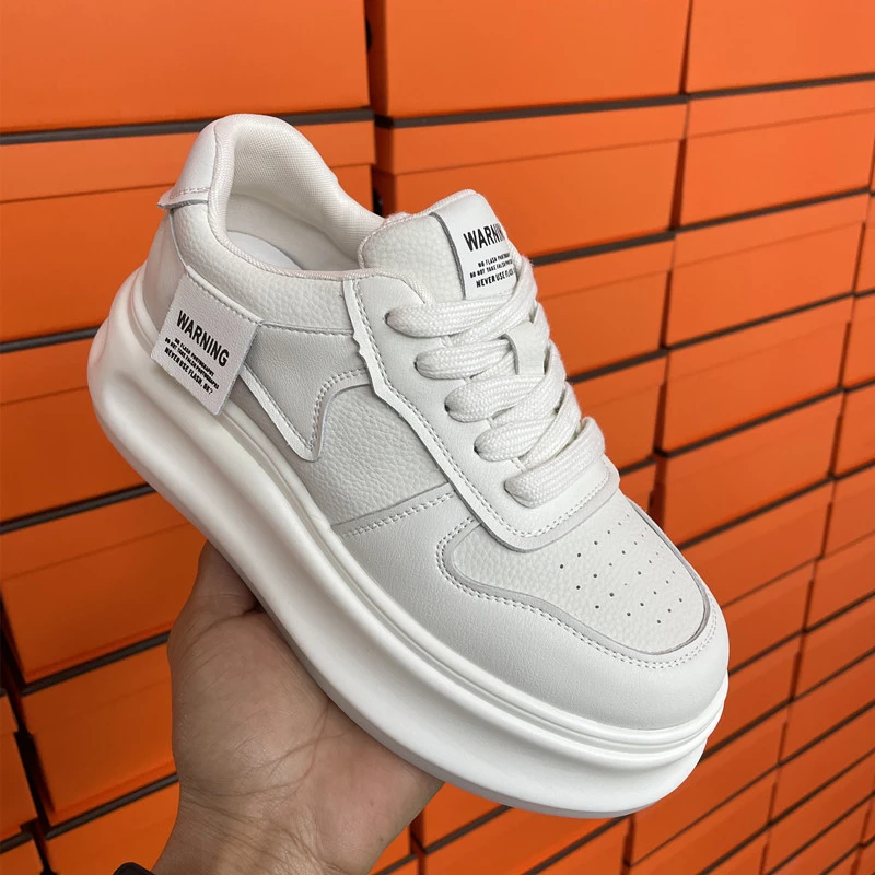 小个子厚底板鞋女2024春季新款增高6cm百搭松糕休闲软底小白鞋子