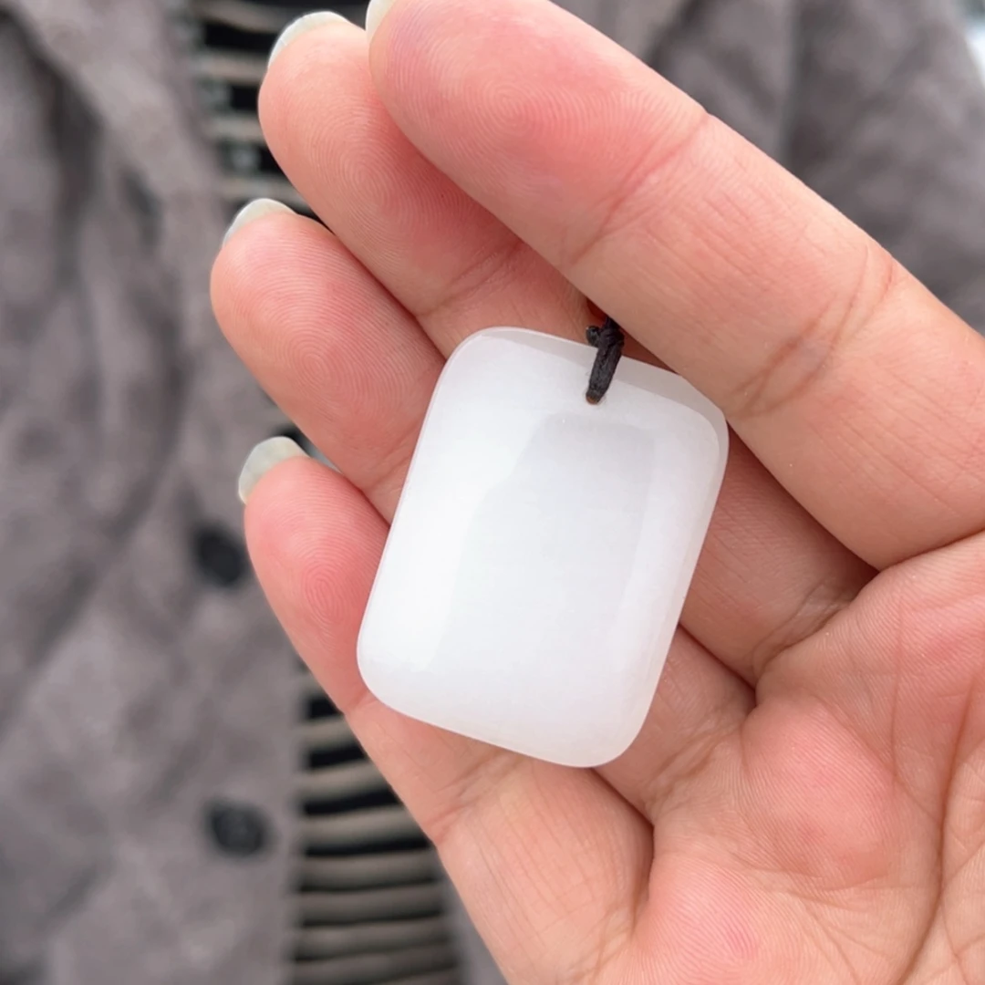 【闪购商品】石英质玉牌子未镶嵌